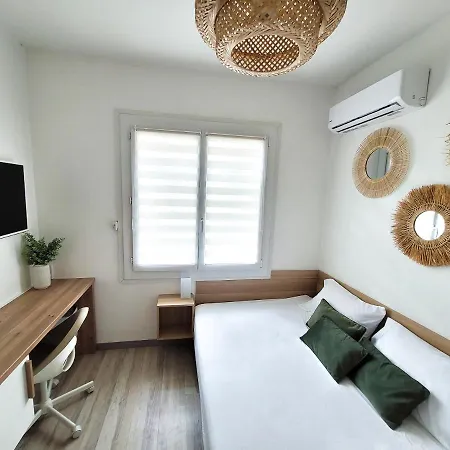 Climatisee Lit Double Dans - Proche Centre Tramway Guest house